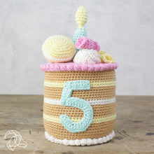 Load image into Gallery viewer, Hardicraft Crochet Kits -  CAKE WITH NUMBERS