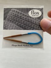 Load image into Gallery viewer, Floops Stitch Markers Flox - Flexible Multi-Tool for Crochet and Knitting