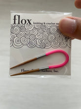 Load image into Gallery viewer, Floops Stitch Markers Flox - Flexible Multi-Tool for Crochet and Knitting