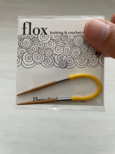 Load image into Gallery viewer, Floops Stitch Markers Flox - Flexible Multi-Tool for Crochet and Knitting