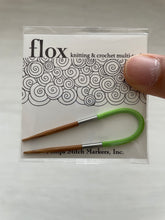 Load image into Gallery viewer, Floops Stitch Markers Flox - Flexible Multi-Tool for Crochet and Knitting