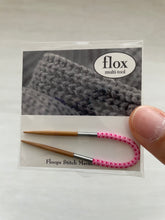 Load image into Gallery viewer, Floops Stitch Markers Flox - Flexible Multi-Tool for Crochet and Knitting