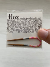 Load image into Gallery viewer, Floops Stitch Markers Flox - Flexible Multi-Tool for Crochet and Knitting