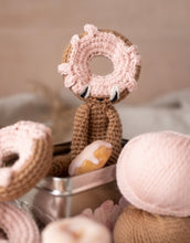 Load image into Gallery viewer, TOFT Doughnuts in a tin (Learn to Crochet Kit)