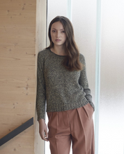 Load image into Gallery viewer, Isager Knit Patterns - YO (Yarn Over) Raglan Blouse by Helga Isager